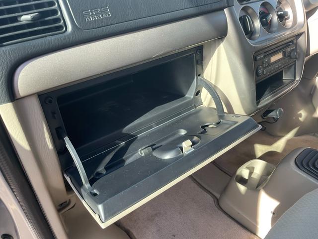 バモス Ｍ　純正ＣＤ　５速ＭＴ　４ＷＤ　キーレス　両側スライドドア　社外１３インチアルミ　自社（12枚目）