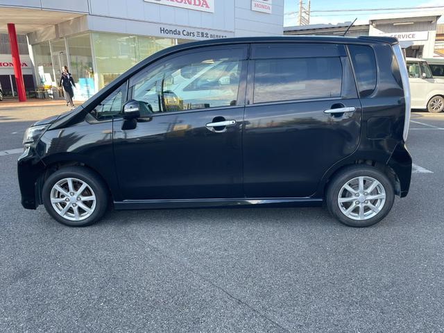 ムーヴ カスタム　Ｘ　ＳＡ　社外メモリーナビフルセグＴＶ　ＣＤ　ＤＶＤ　ＵＳＢ　スマートキー　ＬＥＤライト　衝突軽減ブレーキ　純正１４インチアルミ　アイドリングストップ　タイミングチェーン車　ワンオーナー車　自社買取車（10枚目）