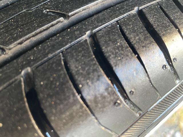 ミラココア ココアプラスＸ　保証付　修復歴無　車検２年付　禁煙車　エアバッグ　ＡＢＳ　パワステ　盗難防止装置　ＡＣ　ＰＷ　電格ミラー　ナビ　ＴＶ　ＣＤ　ＤＶＤ　Ｂｌｕｅｔｏｏｔｈ　スマートキー　フロントフォグランプ　ルーフレール（22枚目）