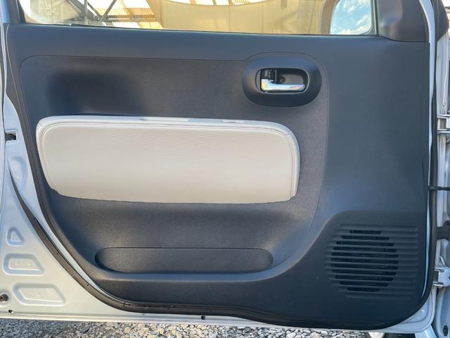 ミラココア ココアプラスＸ　保証付　修復歴無　車検２年付　禁煙車　エアバッグ　ＡＢＳ　パワステ　盗難防止装置　ＡＣ　ＰＷ　電格ミラー　ナビ　ＴＶ　ＣＤ　ＤＶＤ　Ｂｌｕｅｔｏｏｔｈ　スマートキー　フロントフォグランプ　ルーフレール（70枚目）