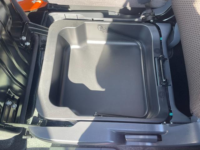 ＭＲワゴン ＥＣＯ－Ｘ　保証付　修復歴無　禁煙車　車検２年付　コンピュータ診断済　アイドリングストップ　エアバッグ　ＡＢＳ　盗難防止装置　ＥＴＣ　ＣＤ　ラジオ　バックカメラ　ＵＳＢ　フロントフォグランプ　社外アルミ（66枚目）
