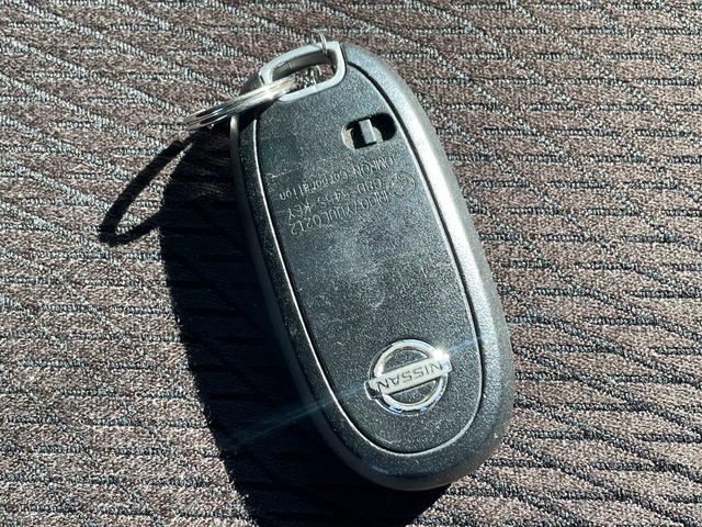 ルークス ハイウェイスター　保証付　車検２年付　禁煙車　コンピュータ診断済　両側スライド片側電動ドア　スマートキー　ナビ　ＴＶ　ＣＤ　ＤＶＤ　Ｂｌｕｅｔｏｏｔｈ　ＨＩＤ　フロントフォグ　純正アルミ　ベンチシート　フルフラット（11枚目）