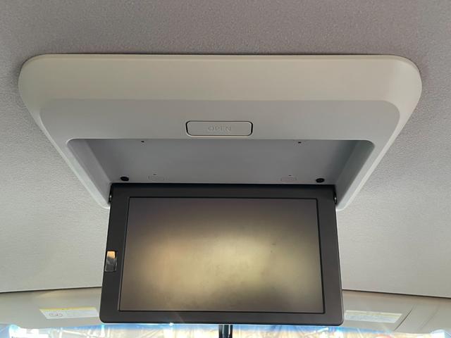 セレナ ハイウェイスターS-HVアドバンスドセーフティパック 保証付 車検2年付 修復歴無 禁煙車 ハイブリッド ナビ DVD TV Bluetooth 全周囲カメラ フリップダウンモニター スマートキー ETC オートクルーズコントロール 両側スライドドア(13枚目)