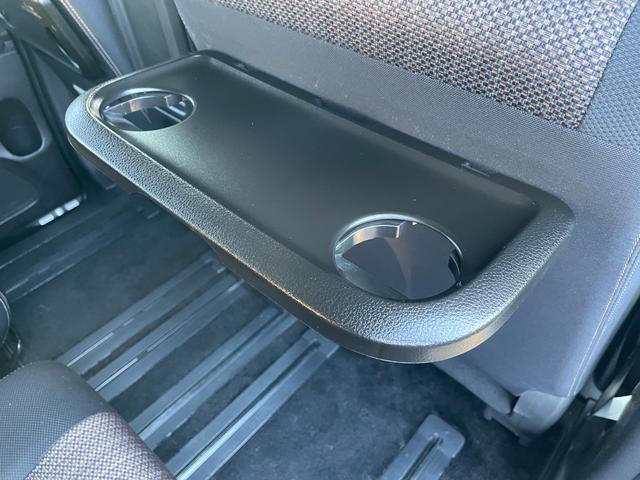 セレナ ハイウェイスターS-HVアドバンスドセーフティパック 保証付 車検2年付 修復歴無 禁煙車 ハイブリッド ナビ DVD TV Bluetooth 全周囲カメラ フリップダウンモニター スマートキー ETC オートクルーズコントロール 両側スライドドア(54枚目)