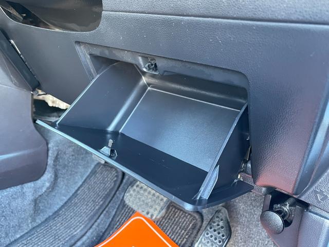 ミラココア ココアＸスペシャル　保証付　修復歴無　車検２年付　禁煙車　コンピュータ診断済　ナビ　ＴＶ　ＣＤ　ＤＶＤ　ＥＴＣ　キーレス　ベンチシート　フルフラット　ＡＣ　ＰＷ　電格ミラー　盗難防止装置　衝突安全ボディ　エアバッグ（36枚目）