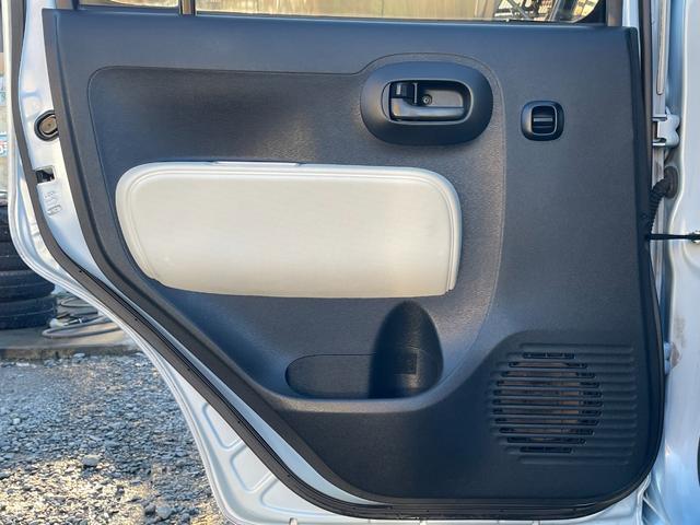 ミラココア ココアＸスペシャル　保証付　修復歴無　車検２年付　禁煙車　コンピュータ診断済　ナビ　ＴＶ　ＣＤ　ＤＶＤ　ＥＴＣ　キーレス　ベンチシート　フルフラット　ＡＣ　ＰＷ　電格ミラー　盗難防止装置　衝突安全ボディ　エアバッグ（61枚目）