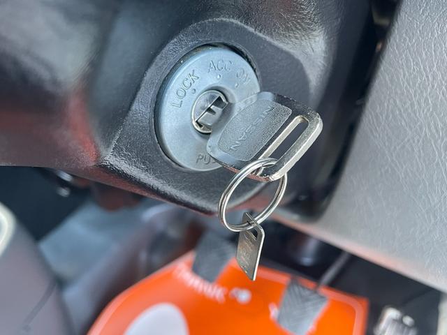 ＮＶ１００クリッパーバン ＤＸ　保証付　車検２年付　ラジオ　エアバッグ　パワステ　ＡＣ　ベンチシート　フルフラット（36枚目）