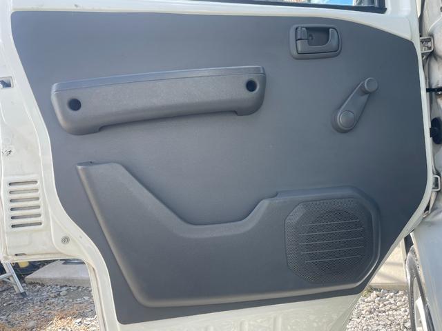 ＮＶ１００クリッパーバン ＤＸ　保証付　車検２年付　ラジオ　エアバッグ　パワステ　ＡＣ　ベンチシート　フルフラット（63枚目）