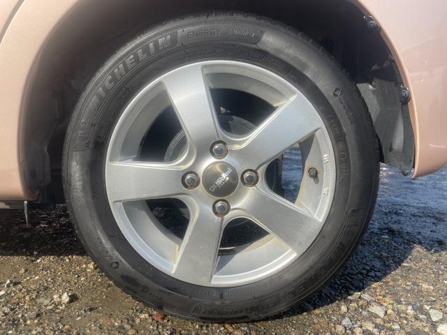 ムーヴ Ｌ　保証付　禁煙車　車検２年付　コンピュータ診断済　４ＷＤ　ナビ　ＣＤ　ＤＶＤ　Ｂｌｕｅｔｏｏｔｈ　ドラレコ　キーレス　社外アルミ　ベンチシート　フルフラット　アイドリングストップ　ＥＳＣ　電格ミラー（23枚目）