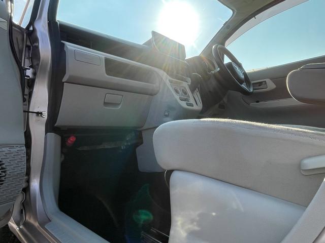 ムーヴ Ｌ　保証付　禁煙車　車検２年付　コンピュータ診断済　４ＷＤ　ナビ　ＣＤ　ＤＶＤ　Ｂｌｕｅｔｏｏｔｈ　ドラレコ　キーレス　社外アルミ　ベンチシート　フルフラット　アイドリングストップ　ＥＳＣ　電格ミラー（66枚目）