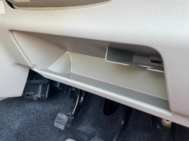 タント Xリミテッド 保証付 車検2年付 禁煙車 スマートキー 片側電動スライドドア 電格ミラー CD ラジオ ベンチシート フルフラット パワステ エアバッグABS 盗難防止装置 衝突安全ボディ AC PW スペアタイヤ(38枚目)