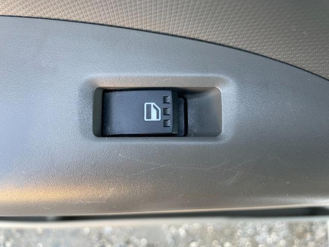 タント Xリミテッド 保証付 車検2年付 禁煙車 スマートキー 片側電動スライドドア 電格ミラー CD ラジオ ベンチシート フルフラット パワステ エアバッグABS 盗難防止装置 衝突安全ボディ AC PW スペアタイヤ(72枚目)