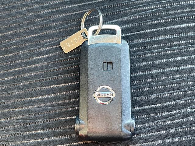 デイズルークス ハイウェイスター X Gパッケージ 保証付 修復歴無 禁煙車 コンピュータ診断済 ナビ CD DVD Bluetooth バックカメラ 全周囲カメラ ETC スマートキー 両側電動スライドドア オートライト HID アイドリングストップ(15枚目)