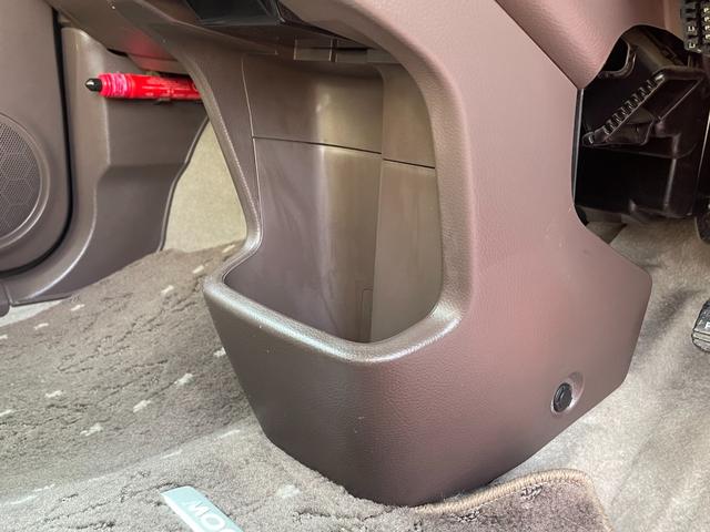 モコ ドルチェX 保証付 禁煙車 車検R9年6月 コンピュータ診断済 アイドリングストップ 電格ミラー HID オートライト スマートキー ETC ドラレコ ナビ TV CD DVD Bluetooth 純正アルミ(39枚目)