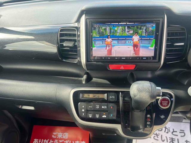 N-BOXカスタム G・Lパッケージ バックカメラ 両側電動スライドドア ナビ TV HID スマートキー アイドリングストップ 電動格納ミラー ベンチシート CVT 盗難防止システム ABS ESC USB アルミホイール エアコン(8枚目)