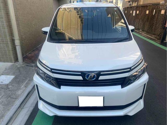 ヴォクシー ハイブリッドＶ　ｘ９　アルパインナビ　ドライブレコーダー　ＥＴＣ　オートクルーズコントロール　両側電動スライドドア　ＬＥＤヘッドランプ　スマートキー　シートヒーター　３列シート　ＣＶＴ　アルミホイール（12枚目）