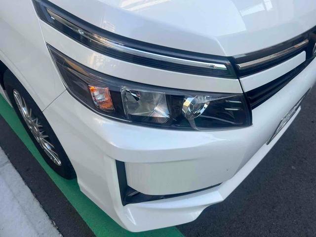 ヴォクシー ハイブリッドＶ　ｘ９　アルパインナビ　ドライブレコーダー　ＥＴＣ　オートクルーズコントロール　両側電動スライドドア　ＬＥＤヘッドランプ　スマートキー　シートヒーター　３列シート　ＣＶＴ　アルミホイール（24枚目）