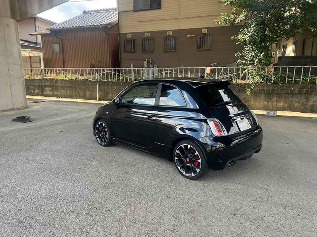 アバルト５００ 　ドライブレコーダー　ＥＴＣ　バックカメラ　ナビ　ＴＶ　アルミホイール　キーレスエントリー　ＭＴ　Ｂｌｕｅｔｏｏｔｈ　エアコン　パワーステアリング　パワーウィンドウ（18枚目）