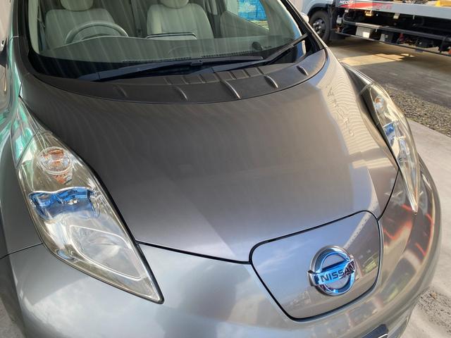 リーフ Ｇ（３０ｋｗｈ）　１７７ｋｍ走行可能　３０Ｘ　１００Ｖコンセント　ソーラーパネル　アラウンドビューモニター　ＢＯＳＥスピーカー　純正ナビ　ＴＶ　ＥＴＣ　ＬＥＤライト　エマージェンシーブレーキ　シート＆ハンドルヒーター（12枚目）