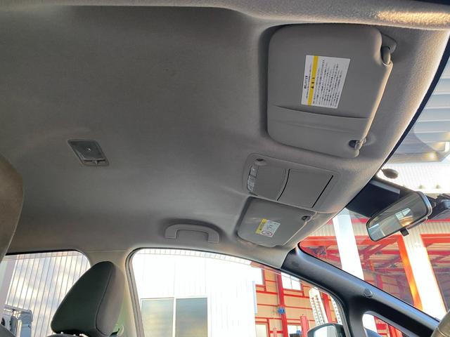 リーフ Ｘ　サンクスエディション（３０ｋｗｈ）　３０Ｘサンクスエディション　純正ナビ　ＴＶ　ＴＶキャンセラー　ＥＴＣ　ドライブレコーダー　ＬＥＤライト　エマージェンシーブレーキ　シート＆ハンドルヒーター（20枚目）