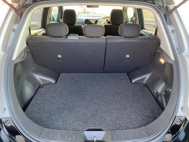 リーフ Ｘ　サンクスエディション（３０ｋｗｈ）　３０Ｘサンクスエディション　純正ナビ　ＴＶ　ＴＶキャンセラー　ＥＴＣ　ドライブレコーダー　ＬＥＤライト　エマージェンシーブレーキ　シート＆ハンドルヒーター（27枚目）