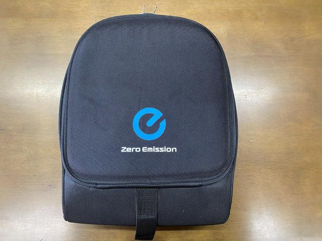 リーフ Ｘ（３０ｋｗｈ）　１１９ｋｍ走行可能　３０Ｘ　ＯＺ１８ＡＷ　ローダウン　純正ナビ　ＴＶ　ＴＶキャンセラー　ＥＴＣ　ドライブレコーダー　ＬＥＤライト　ＬＥＤフォグ　エマージェンシーブレーキ　シート＆ハンドルヒーター（49枚目）