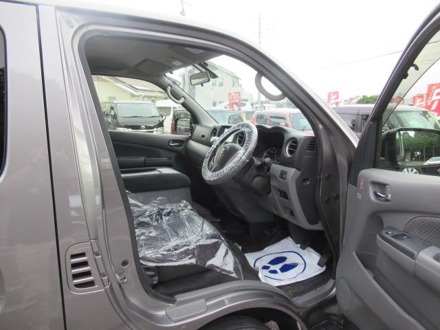 ＮＶ３５０キャラバンバン ロングプレミアムＧＸターボ　２．５リッターディーゼルターボ　２ＷＤ／４ＷＤ切替式　ＮＯＸ適合車　Ｂｌｕｅｔｏｏｔｈ対応ナビフルセグナビ　ＥＴＣ　バックカメラ　スマートキープッシュスタート電動格納式ドアミラー　車検　整備　保証付き（37枚目）