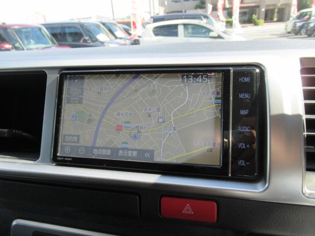 ハイエースワゴン ＧＬ　純正ＳＤナビ　フルセグ　パノラビックビューモニター　Ｂｌｕｅｔｏｏｔｈ　スマートキー　パワースライド　デジタルインナーミラー　ＬＥＤヘッドライト　フォグ　プリクラッシュセーフティ　１０人乗　１オーナー（18枚目）