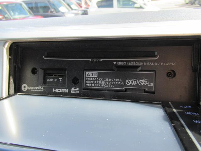 ハイエースワゴン ＧＬ　純正ＳＤナビ　フルセグ　パノラビックビューモニター　Ｂｌｕｅｔｏｏｔｈ　スマートキー　パワースライド　デジタルインナーミラー　ＬＥＤヘッドライト　フォグ　プリクラッシュセーフティ　１０人乗　１オーナー（21枚目）