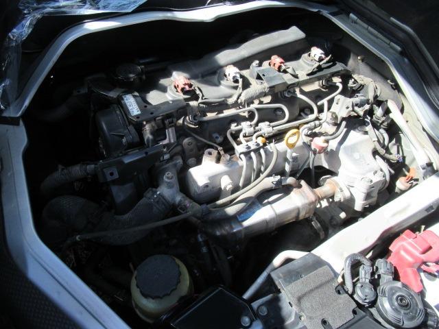 ハイエースバン ロングＤＸ　２．５リッターディーゼルターボ　ＮＯＸ適合車　地デジナビ　ＥＴＣ　バックカメラ　デジタルインナーミラー　バッドフェイスボンネット　ＬＥＤヘッドライト　バンパーガード　ローダウン社外アルミＴベルト交換済（73枚目）