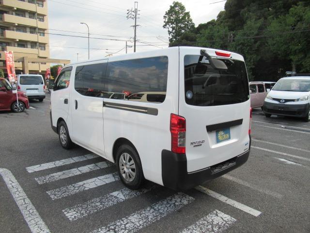 ＮＶ３５０キャラバンバン ロングＤＸターボ　２．５リッターディーゼルターボ　ＮＯＸ適合車　Ｂｌｕｅｔｏｏｔｈ対応地デジナビ　ＥＴＣ　バックカメラ　キーレス　タイミングチェーン　両側スライドドア　ヘッドライトレベライザー　車検整備　保証付き（11枚目）