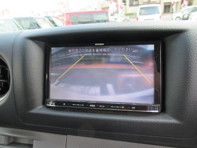ＮＶ３５０キャラバンバン ロングＤＸターボ　２．５リッターディーゼルターボ　ＮＯＸ適合車　Ｂｌｕｅｔｏｏｔｈ対応地デジナビ　ＥＴＣ　バックカメラ　キーレス　タイミングチェーン　両側スライドドア　ヘッドライトレベライザー　車検整備　保証付き（18枚目）