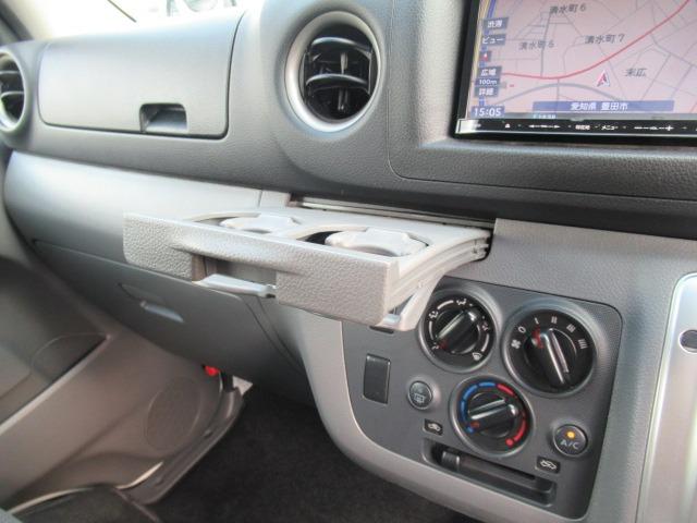 ＮＶ３５０キャラバンバン ロングＤＸターボ　２．５リッターディーゼルターボ　ＮＯＸ適合車　Ｂｌｕｅｔｏｏｔｈ対応地デジナビ　ＥＴＣ　バックカメラ　キーレス　タイミングチェーン　両側スライドドア　ヘッドライトレベライザー　車検整備　保証付き（23枚目）
