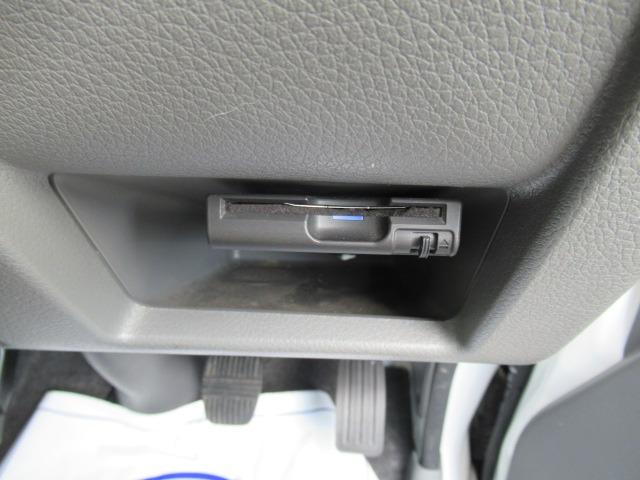 ＮＶ３５０キャラバンバン ロングＤＸターボ　２．５リッターディーゼルターボ　ＮＯＸ適合車　Ｂｌｕｅｔｏｏｔｈ対応地デジナビ　ＥＴＣ　バックカメラ　キーレス　タイミングチェーン　両側スライドドア　ヘッドライトレベライザー　車検整備　保証付き（32枚目）