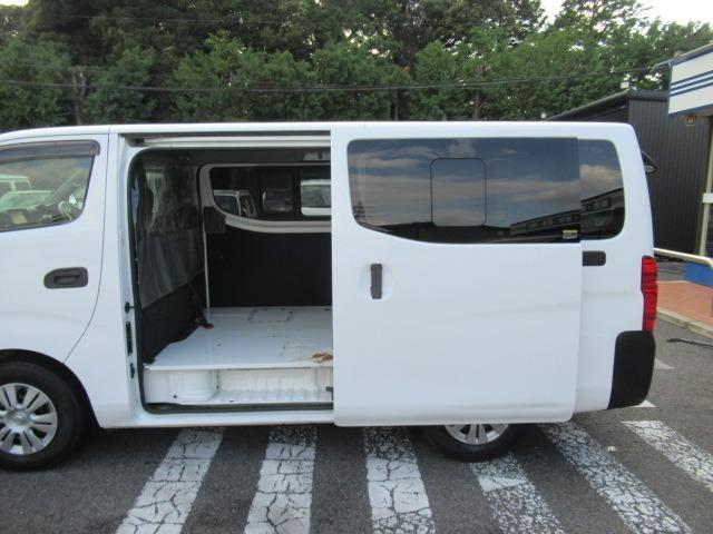 ＮＶ３５０キャラバンバン ロングＤＸターボ　２．５リッターディーゼルターボ　ＮＯＸ適合車　Ｂｌｕｅｔｏｏｔｈ対応地デジナビ　ＥＴＣ　バックカメラ　キーレス　タイミングチェーン　両側スライドドア　ヘッドライトレベライザー　車検整備　保証付き（45枚目）