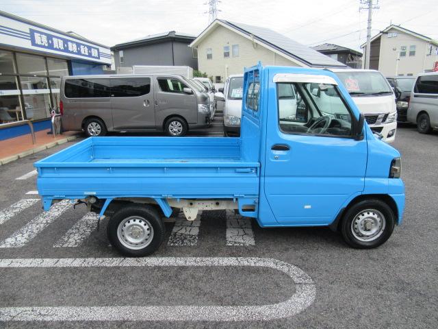 ミニキャブトラック Ｖタイプ　純正ＡＭ／ＦＭラジオ　エアコン　パワステ　オートマ　三方開　車検２年付　ＯＢＤ診断済み（9枚目）