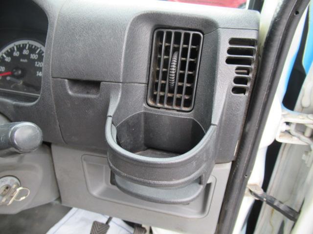 ミニキャブトラック Ｖタイプ　純正ＡＭ／ＦＭラジオ　エアコン　パワステ　オートマ　三方開　車検２年付　ＯＢＤ診断済み（22枚目）