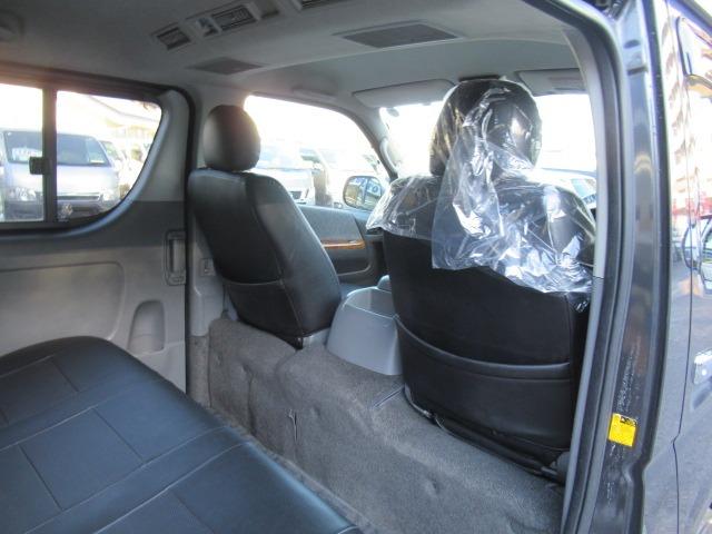 TOYOTA REGIUS ACE VAN LONG SUPER GL