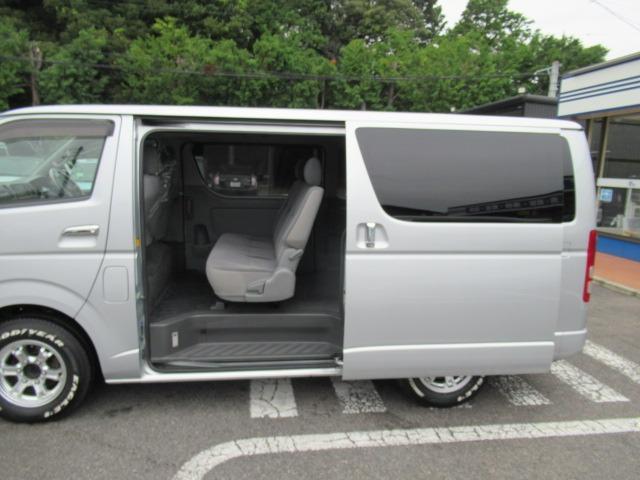 TOYOTA REGIUS ACE VAN LONG SUPER GL