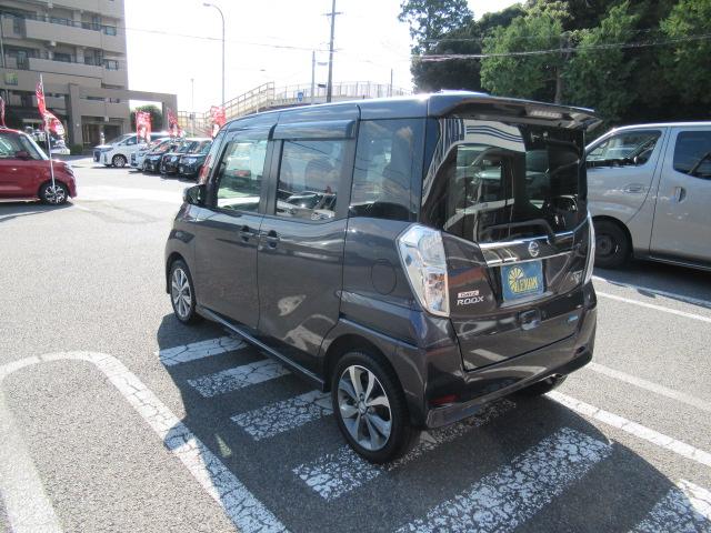 デイズルークス ハイウェイスター X Gパッケージ 純正SDナビ フルセグ アラウンドビューモニター Bluetooth インテリキー 両側パワースライド ETC ディスチャージ フォグ 純正15インチAW ウインカーミラー 車検2年付 OBD診断済(12枚目)