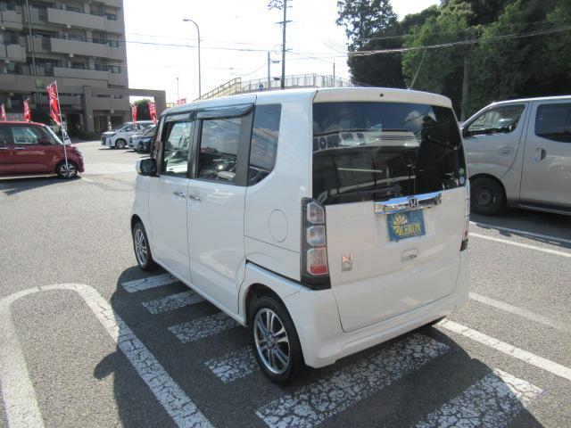 N-BOX G SSパッケージ 社外SDナビ 地デジTV Bカメラ スマートキー プッシュスタート オートエアコン 両側パワースライド 横滑り防止装置 純正14インチAW ウインカーミラー タイミングチェーン 車検2年 OBD診断済(12枚目)