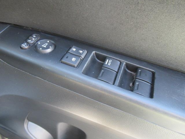 N-BOX G SSパッケージ 社外SDナビ 地デジTV Bカメラ スマートキー プッシュスタート オートエアコン 両側パワースライド 横滑り防止装置 純正14インチAW ウインカーミラー タイミングチェーン 車検2年 OBD診断済(36枚目)