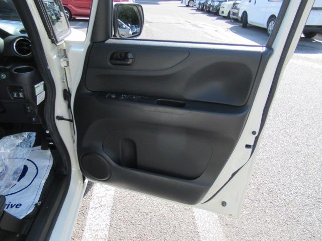 N-BOX G SSパッケージ 社外SDナビ 地デジTV Bカメラ スマートキー プッシュスタート オートエアコン 両側パワースライド 横滑り防止装置 純正14インチAW ウインカーミラー タイミングチェーン 車検2年 OBD診断済(39枚目)