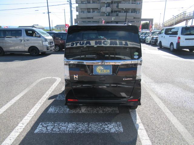 N-BOXカスタム G・Aパッケージ 8インチ純正SDナビ フルセグ Bカメラ Bluetooth スマートキー CTBA 両側パワースライド ETC ディスチャージ フォグ 純正14インチAW ウインカーミラー 車検2年付 OBD診断済(11枚目)