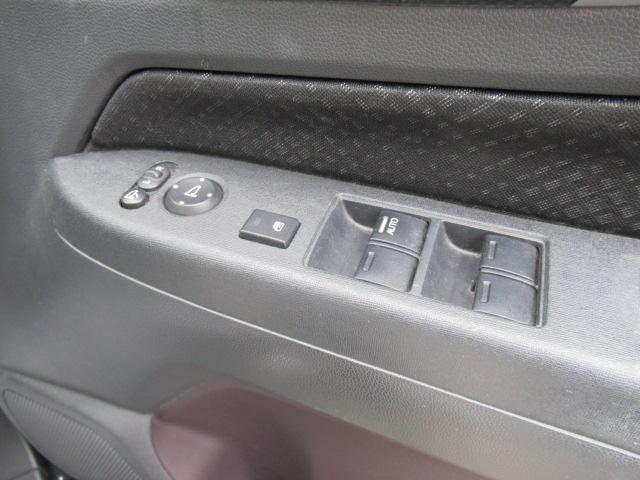 Ｎ－ＷＧＮカスタム Ｇ・ターボパッケージ　社外８インチＳＤナビ　フルセグＴＶ　Ｂカメラ　Ｂｌｕｅｔｏｏｔｈ　スマートキー　ＣＴＢＡ　ＥＴＣ　クルコン　パドルシフト　ハーフレザー　ディスチャージ　フォグ　純正１４インチＡＷ　車検Ｒ９年３月（35枚目）