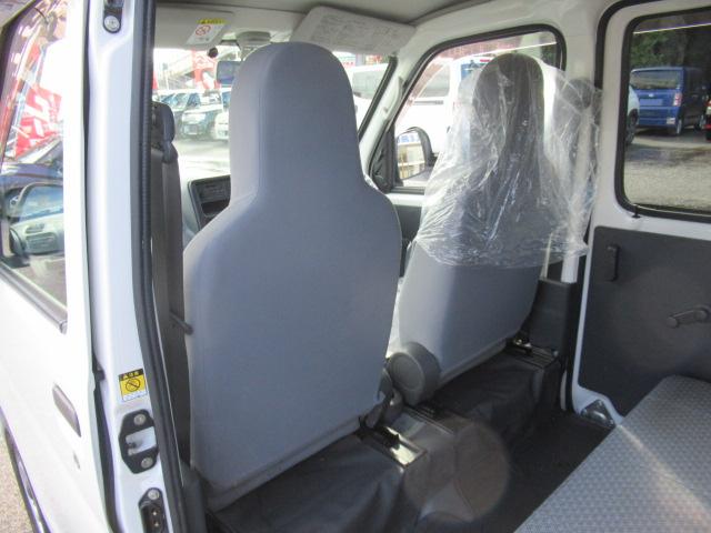 ハイゼットカーゴ スペシャル　純正ＡＭ／ＦＭラジオ　ハイルーフ　集中ドアロック　Ｗエアバック　ＥＴＣ　プライバシーガラス　タイミングチェーン　乗車定員２／４人　積載量３５０／２５０ｋｇ　車検２年付　ＯＢＤ診断済み（37枚目）