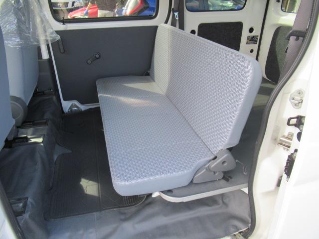 ハイゼットカーゴ スペシャル　純正ＡＭ／ＦＭラジオ　ハイルーフ　集中ドアロック　Ｗエアバック　ＥＴＣ　プライバシーガラス　タイミングチェーン　乗車定員２／４人　積載量３５０／２５０ｋｇ　車検２年付　ＯＢＤ診断済み（38枚目）