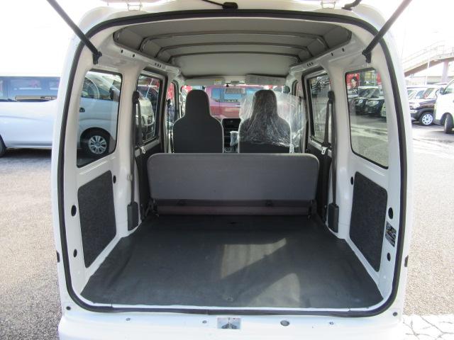 ハイゼットカーゴ スペシャル　純正ＡＭ／ＦＭラジオ　ハイルーフ　集中ドアロック　Ｗエアバック　ＥＴＣ　プライバシーガラス　タイミングチェーン　乗車定員２／４人　積載量３５０／２５０ｋｇ　車検２年付　ＯＢＤ診断済み（40枚目）