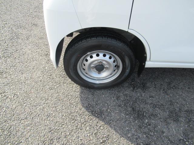 ハイゼットカーゴ スペシャル　純正ＡＭ／ＦＭラジオ　ハイルーフ　集中ドアロック　Ｗエアバック　ＥＴＣ　プライバシーガラス　タイミングチェーン　乗車定員２／４人　積載量３５０／２５０ｋｇ　車検２年付　ＯＢＤ診断済み（55枚目）