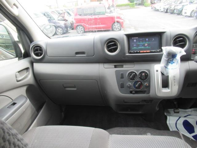 ＮＶ３５０キャラバンバン ロングＤＸターボ　２．５リッターディーゼルターボ　ＮＯＸ適合車　地デジナビ　ＥＴＣ　両側スライドドア　６人乗り　タイミングチェーン　キーレス　パワーウィンドー　エアバック　車検整備　保証付き（16枚目）